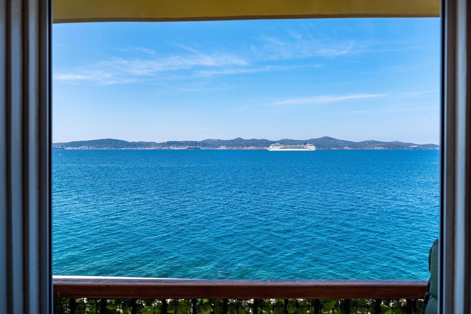 My Dalmatia - Sea View Apartment Riva Zadar Exteriör bild